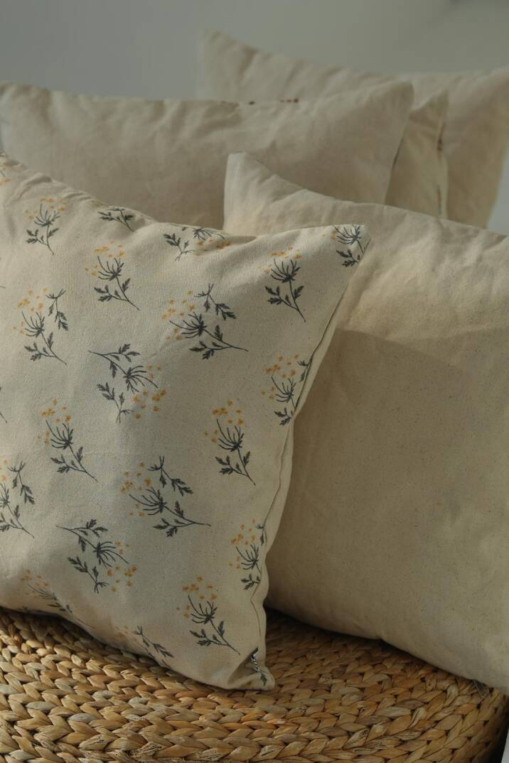 Dal Desen Kanvas Pamuk 45x45 Kırlent Kılıfı - 4