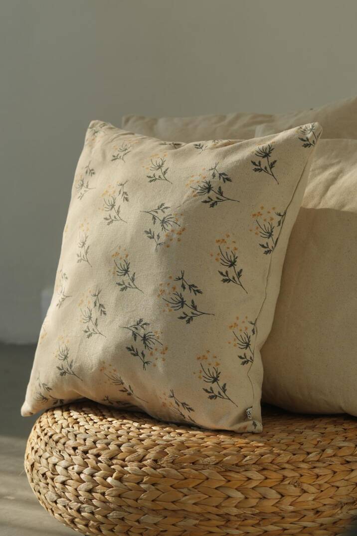 Dal Desen Kanvas Pamuk 45x45 Kırlent Kılıfı - 1