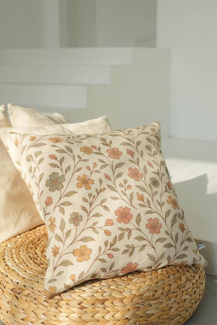 Kır Çiçeği Kanvas Pamuk 45x45 Kırlent Kılıfı - 3